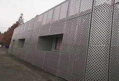 Отверстие металла прямоугольное формирует алюминиевую пефорированную длину 5052 H24 листа 12FT