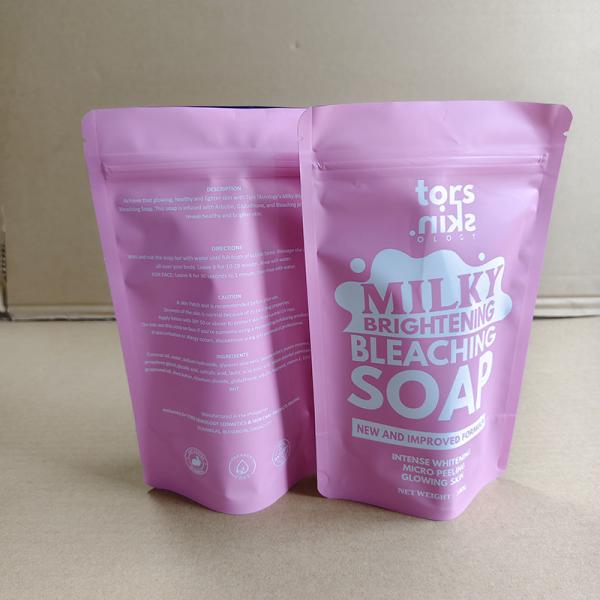 Des sacs debout avec un joint scellé pour l'emballage alimentaire, dotés d'une fonction d'impression à haute définition.