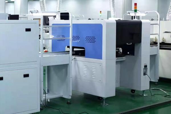 Robot de transfert de la machine SMD SMT de placement de carte PCB d'OEM HWGC petit