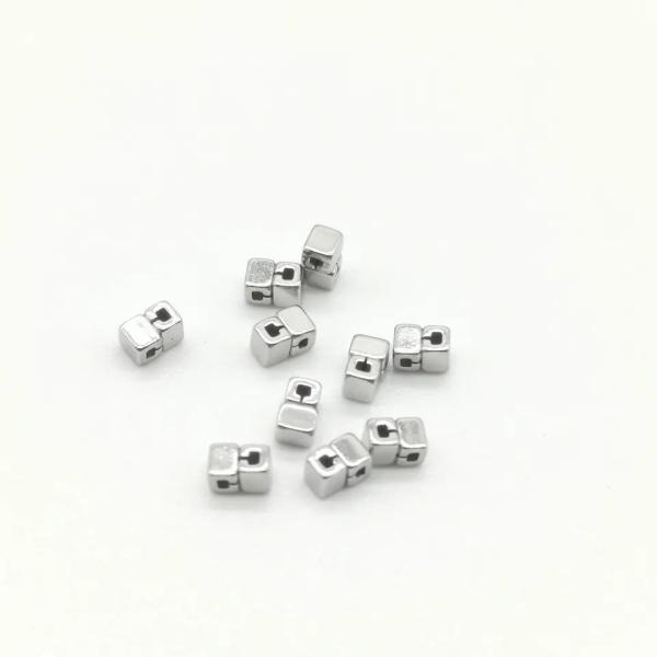 Dental ortodoncia gancho en forma de cuchillo de tubo cruzado/doble tubo ganchos de deslizamiento dividido para alambres de arco Vida útil 2 años por grado