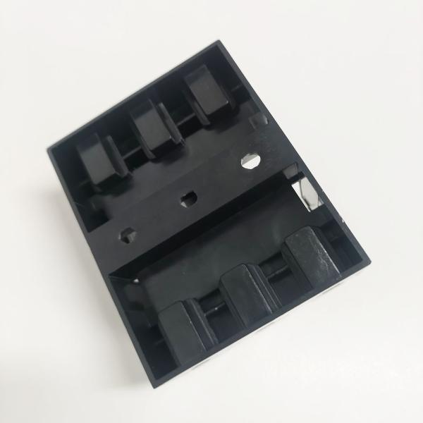 3 Pole 10*38mm Panel Mount Fuse Block Holder With Or Without Case Current Rating 32A