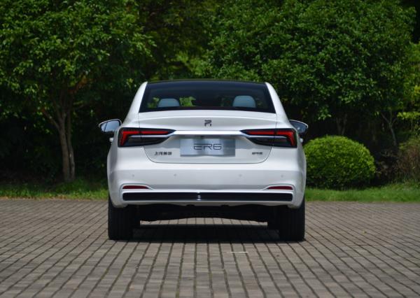 Veículos elétricos 2024 Sedan Rising Automotive ER6 Veículo elétrico de nova energia 520KM EV Carro