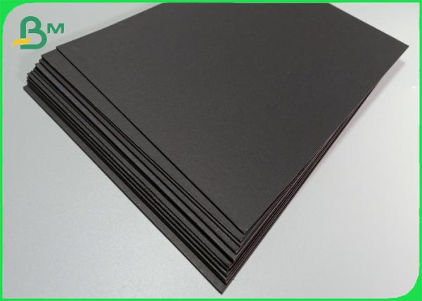 Boa placa do papel de embalagem do preto da rigidez 300gsm para sacos de papel