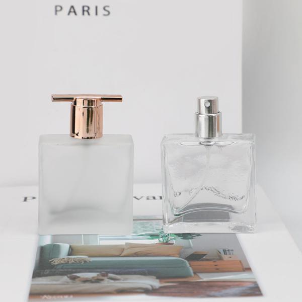 Square 30ml Pressed Glass Perfume Bottle Toner Spray Bottle Cosmetics Subpackage Sample Bottle