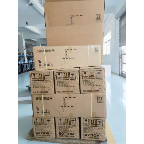 Anti Tailgating Facial Recognition Gate , Stainless Steel Flap Barrier Gate Entrance