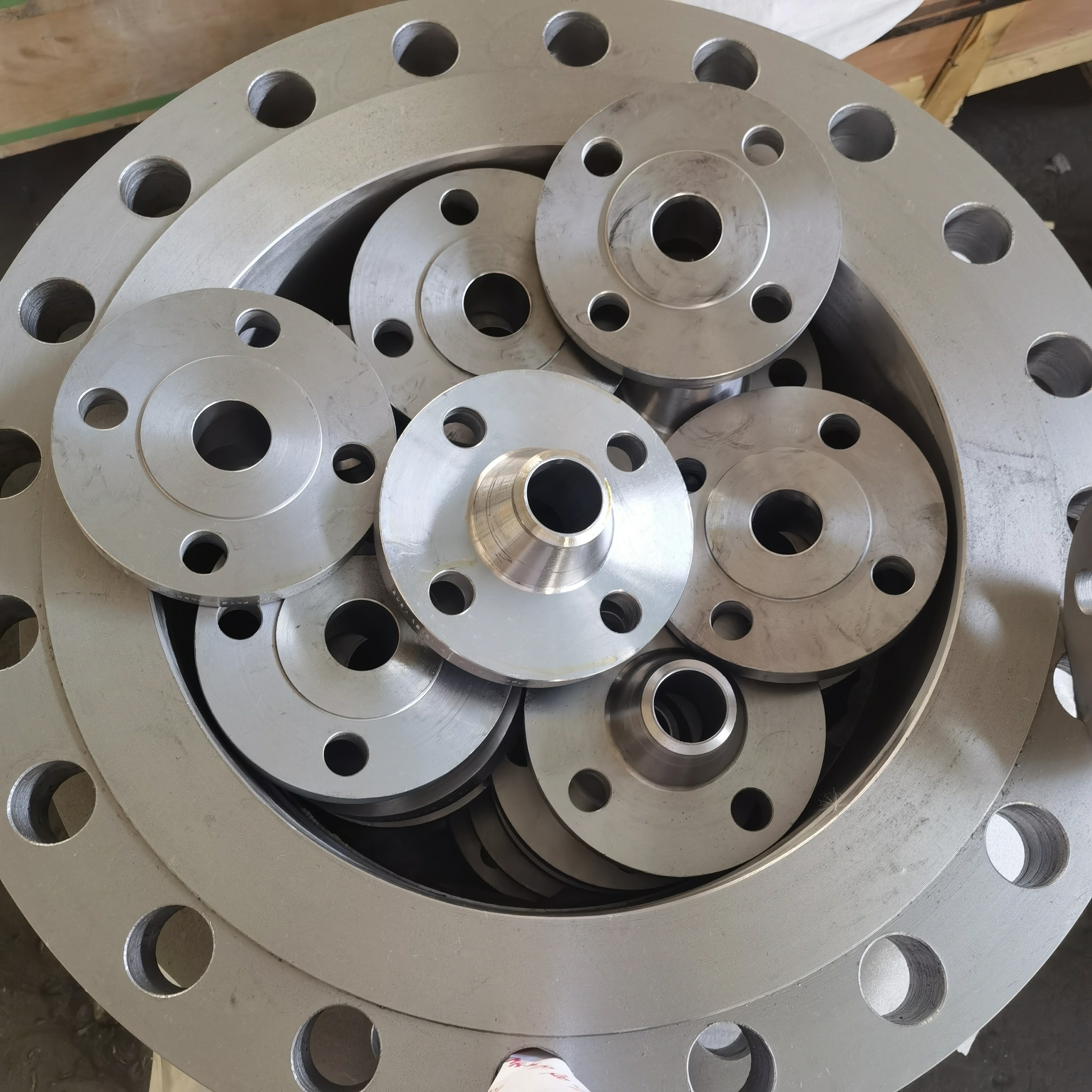 S235JR P245GH 304 316 Bs4504 фланец PN6 PN10 PN25 PN40 PN64 PN100