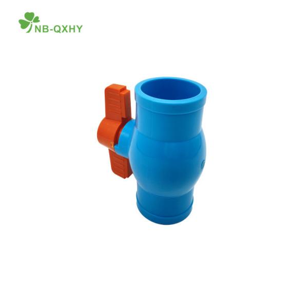 Presión nominal en PVC Socket sólo 1/2-4 válvula de bola de spigot con canal recto a través