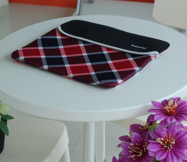 KolorFish Neoprene Laptop Cases Quakeproof 14.1' Laptop Sleeve 3.5mm Thickness