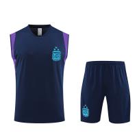 Os babadores azuis da prática do futebol praticam vestes para o futebol flexível