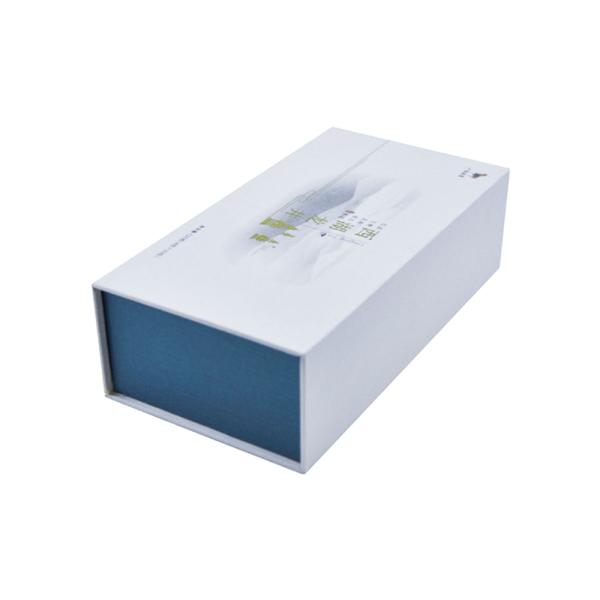 Tea Packing 1200gsm Debossing Magnetic Closure Gift Boxes