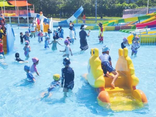 ウォーターパーク 実現可能性調査 子供のための水遊び場 水遊びの設備 水を噴水する