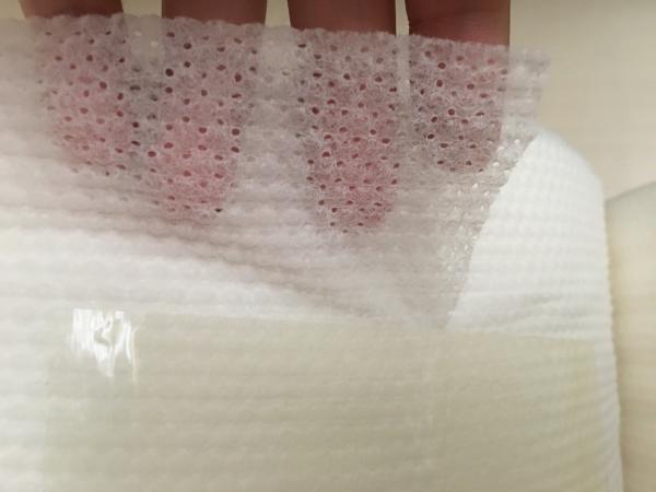 Perfurado Ecofriendly não tecido hidrófilo dos produtos da tela para matérias primas do guardanapo sanitário
