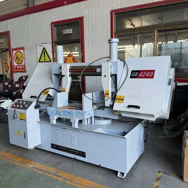 CE Certified Semi Metal Cutting Horizontal Band Saw Machine 300mm 5.5kw