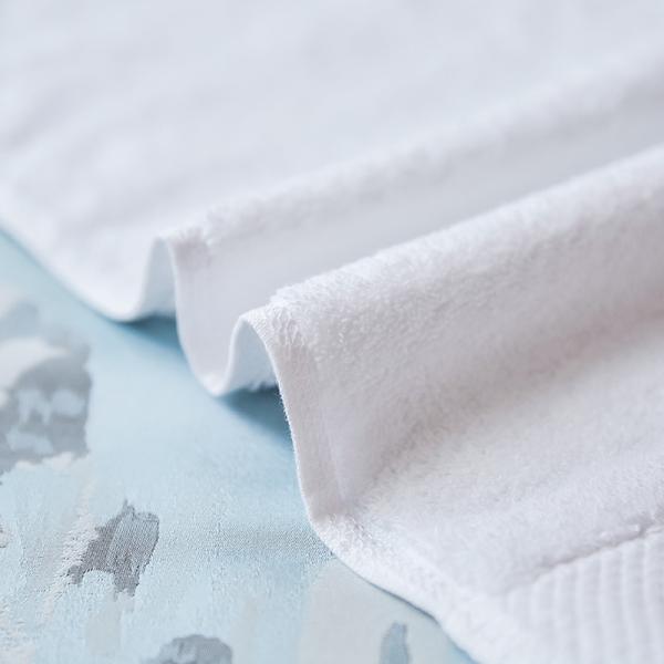 Spa Gym Soft Luxury Bath Towels , White Cotton Bath Towels For Hotel Adults