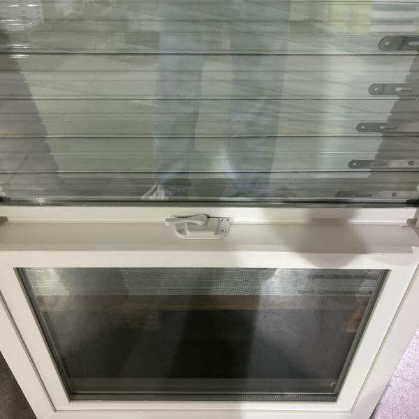 Facile à nettoyer fenêtres suspendues en UPVC à sol élevées fenêtre coulissante verticale blanche