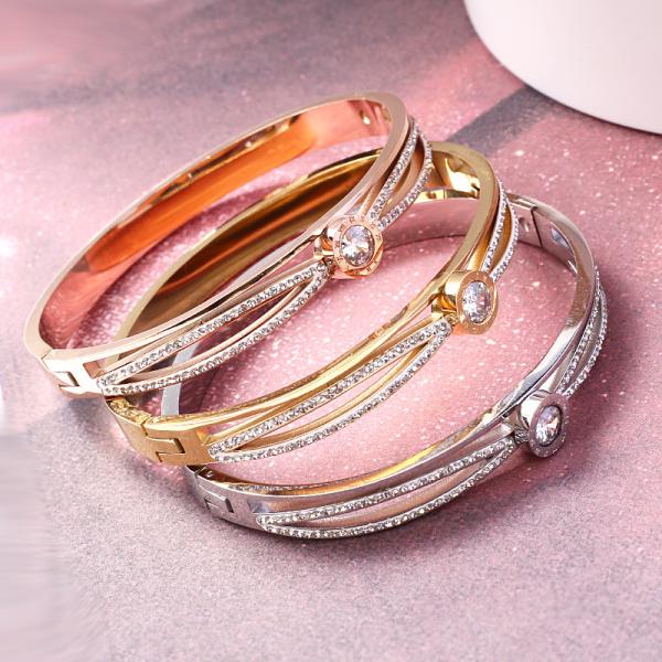 Bracelet female gift 18K gold letter Naan zircon jewelry stainless steel cross gold bracelet wholesale