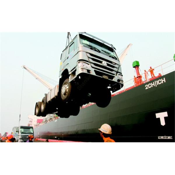 CNHTC 6 × 4 SinotrukTractor Head Trucks With 10 Wheel  HOWO A7 Model 420HP
