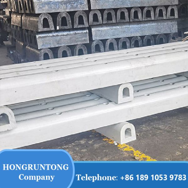 Marine Rubber Fender High Energy Absorption Saltwater Resistant Long Service Life