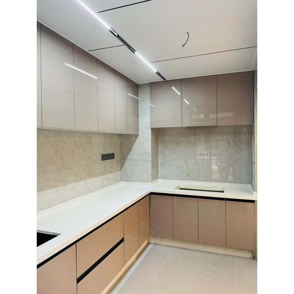 Modern U-Shape Kitchen With Small Island Shaker Cabinets Custom Kitchen Cabinet