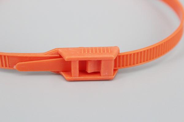 DM-8*350mm red blue yellow pink orange color plastic fastening band indoor playground cable ties children toy cable ties