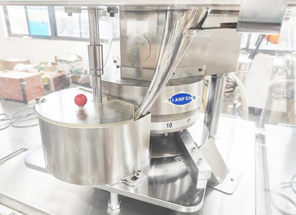 Tablette de forme ronde de haute capacité 2.2KW Puissance et production rapide pour la production