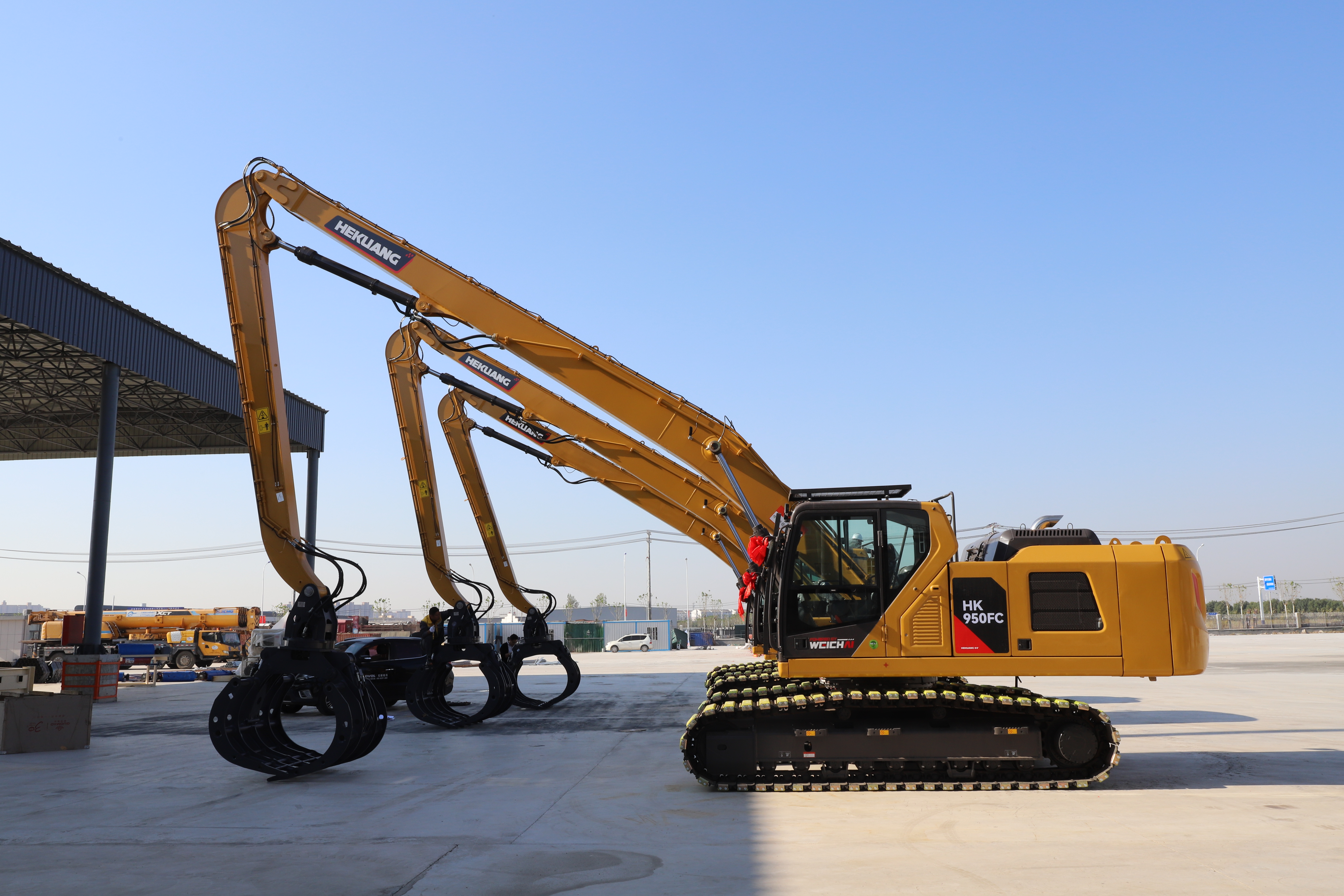 Многоцелевая машина HK950FC для хватания древесины