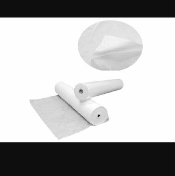 As folhas do SALÃO DE BELEZA 50 dos TERMAS da casa pelo rolo fazem massagens o rolo do papel da cama