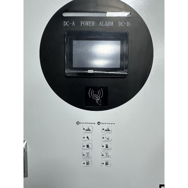 120kW Power Rating EV Fast Charger with Dual Connector and 10 inch LCD Touch Screen DC Charging Station