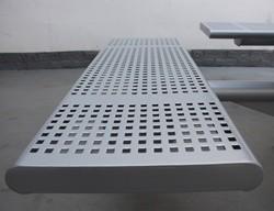 Modern Outdoor Wooden Bench With Recycled Plastic Wood HDPE Material