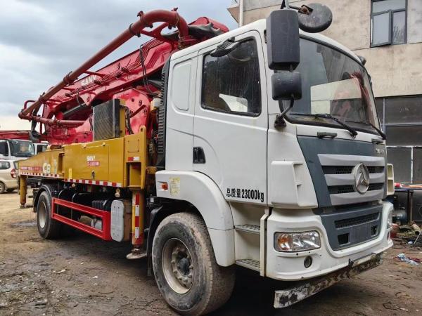 2020 Pompes montées sur camions 37m Pompes de béton d'occasion Pompes de camions d'équipement lourd Pompes de béton