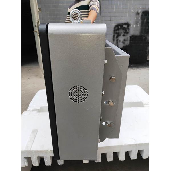 32'' Wall Screen Digital Advertising Signs Outdoor High Brightness Waterproof LCD Display Advertising Kiosk Equipment