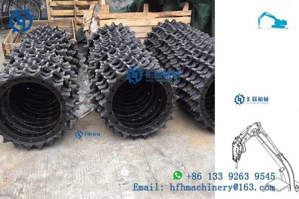 Zaxis ZX650 Excavator Drive Sprockets , Hitachi Digger Parts ZX650LC ZX670