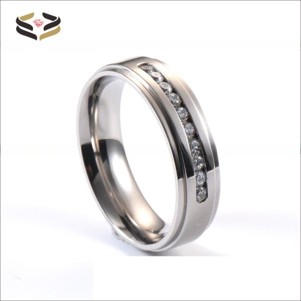 Main Stone Rhinestone Titanium Wedding Ring 6MM Silver CZ Stone Inlayed