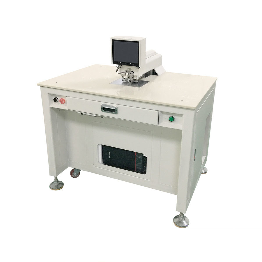 Semi-auto CCD Registration Hole Punching Machine For Anodized Industrial Name Plate