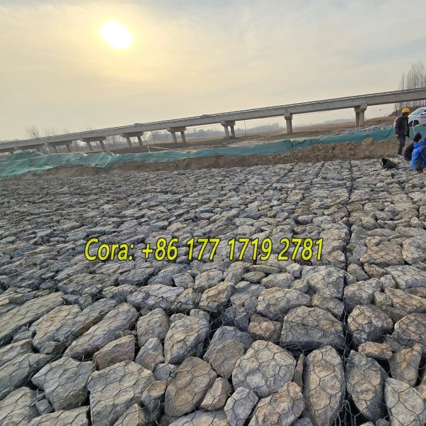 Corrosion-Resistant Double-Twisted 2*1*1m Gabion Box For Civil Engineering