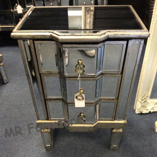 Curved 3 Drawers Mirrored Side Board Deluxe Gold Trimming 29kg Weight