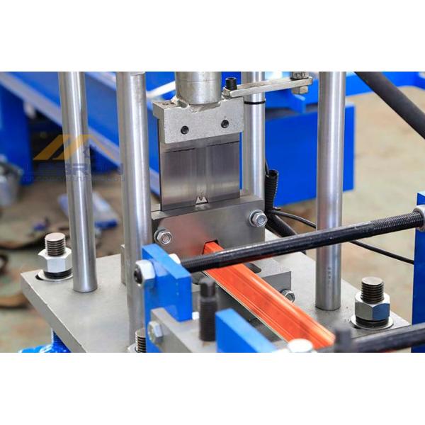 крен формы шляпы 0.3mm автоматический формируя привод с цепной передачей машины