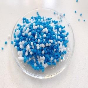 Blue-White Colored Magnesium Sulfate Granules Inorganic Chemicals Customizable For Agriculture Fertilizer