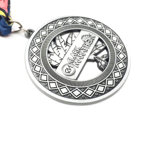 Gold / Silver / Bronze Plated Custom Logo Medal For Sport Zinc Alloy Paint Hollow