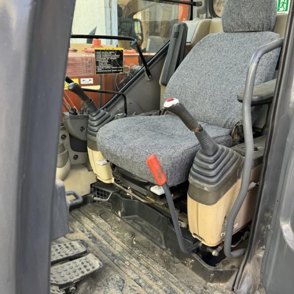 Valve hydraulique d'origine utilisée Hitachi Excavator ZX60 avec un haut confort et la sécurité