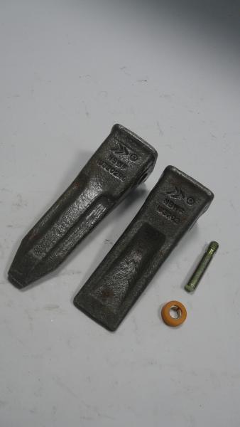 Standard Size Bucket Teeth Alloy Steel 1U3202 Tooth With Pin And Retainer