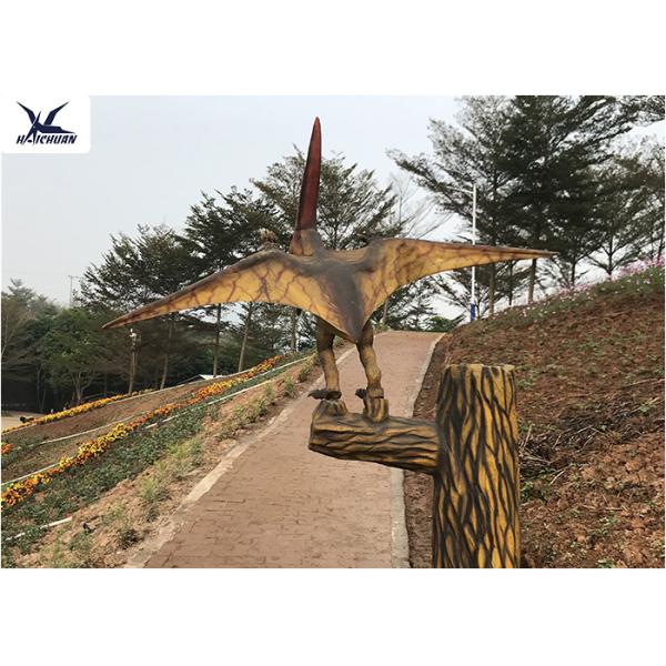 Life Size Velociraptor Outdoor Dinosaur  , Waterproof Little Pterosaur Dinosaur Garden Sculpture 