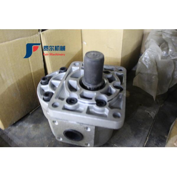 Custom Yutong Spare Parts 931 955 952 953 956 968 Wheel Loader Parts Walking Pump