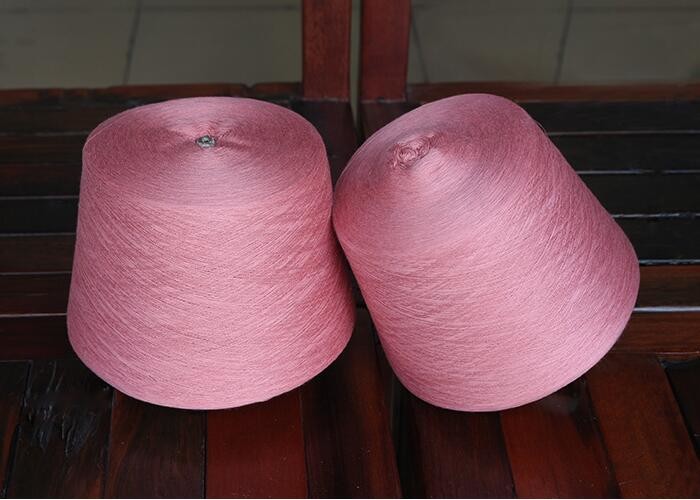 Compact Dyed Weaving Cotton Yarn On Cone , 32S 40S 100 Percent Cotton Yarn For Knitting