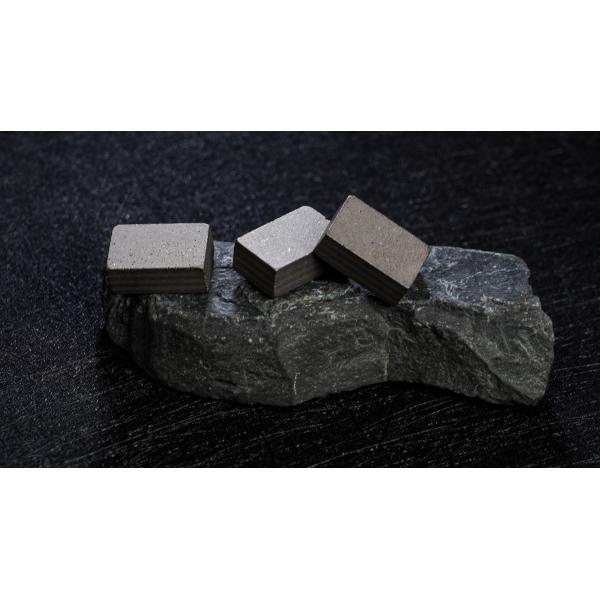 Polished Finish M and Flat Shape Diamond Sintered Segment for Sandstone Cutting Tools