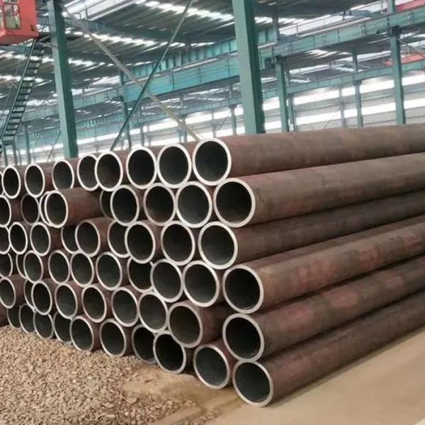 DIN GOST Alloy Steel Seamless Pipe High Pressure Resistance 20 Inch Steel Pipe