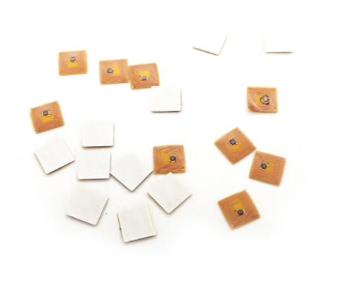 HF Tiny MicroChip ISO14443A NFC Mini FPC Tag 5x5mm Anti Counterfeiting