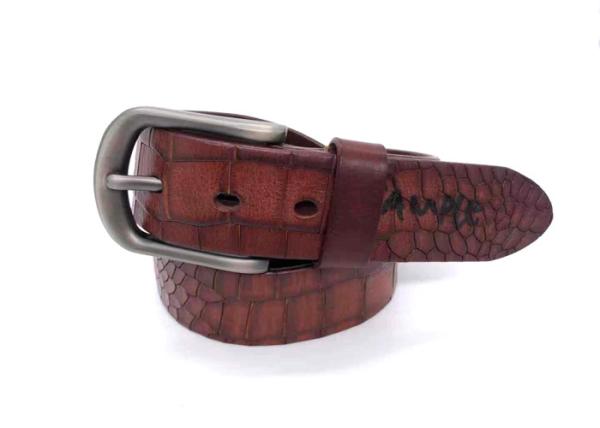Mens Crocodile Embossed Leather Belt  ,  Classic Dress Belt With Single Prong Buckle