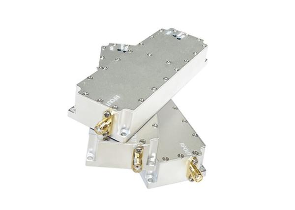 800-950MHz 30W RF Power Amplifier Drone Counter Module for Anti Drone System Mavic3 Fpv Djis Autel Anti Fpv Drone With  GAN And Isolation Protector