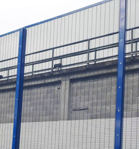Metal Steel Anti Climb 358 Mesh Fencing Anti Theft Cut Isolation Detention Centers